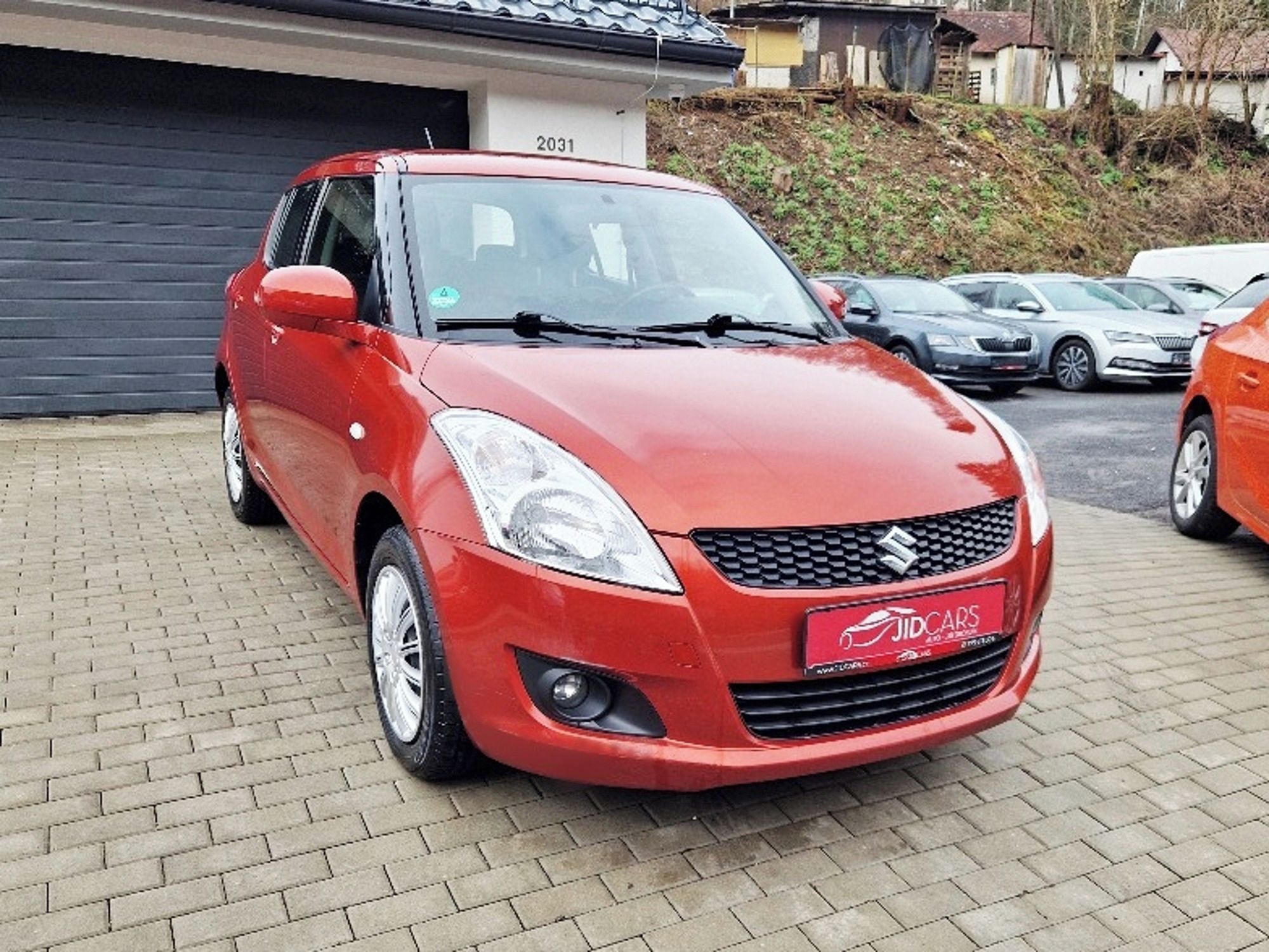 Suzuki Swift, 1.2i (69 kW), 4x4, plný servis