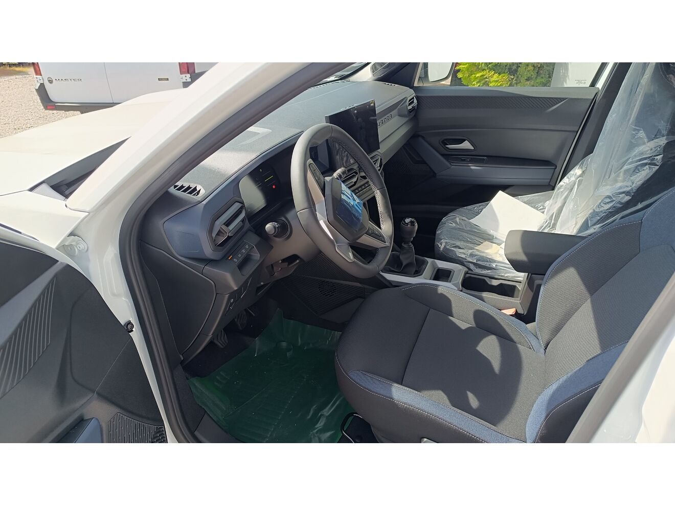 Dacia Duster, Journey  Mild Hybrid TCe 140 - fotka 5