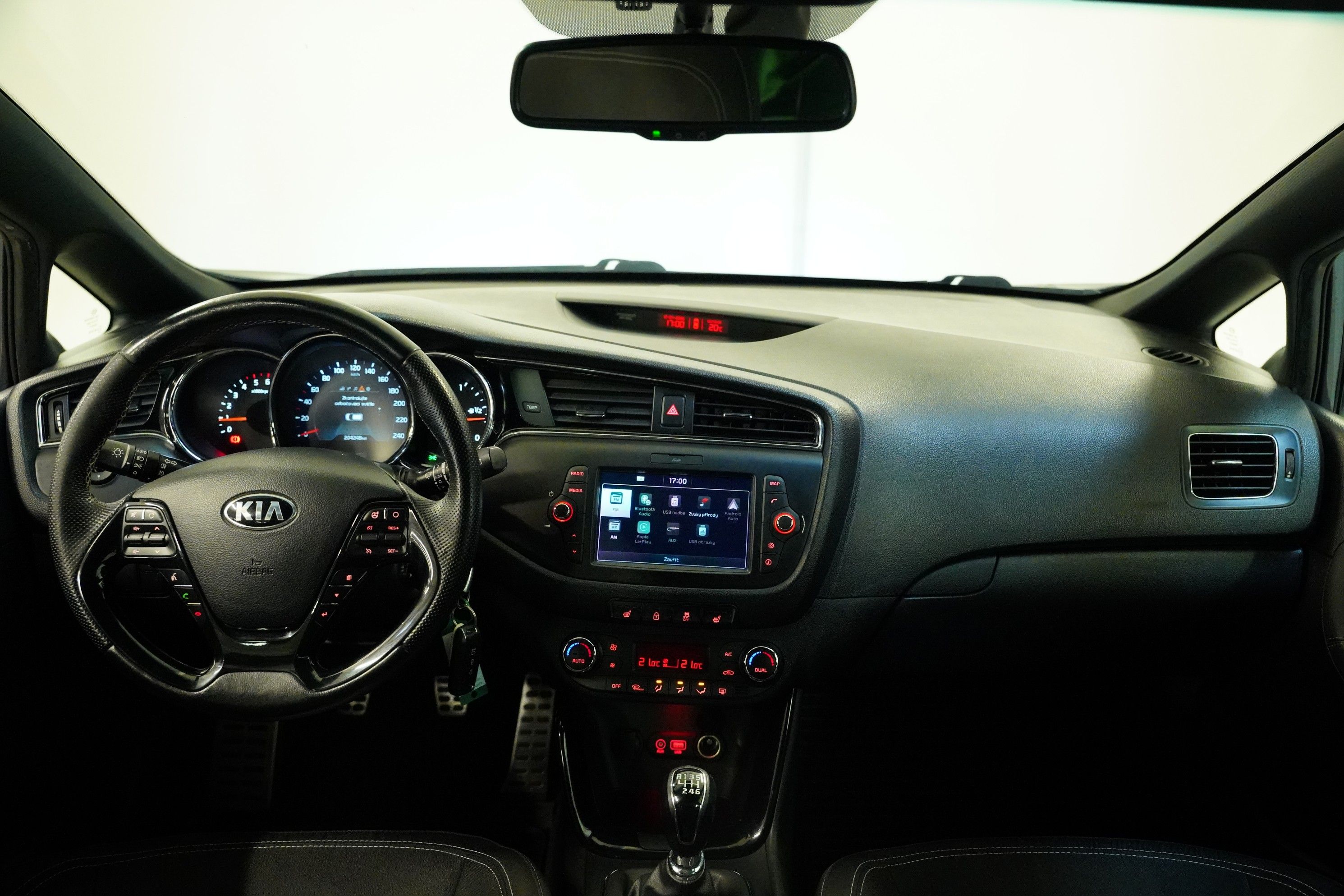 Kia Cee´d, 1.6 GDI 100 kW - fotka 5