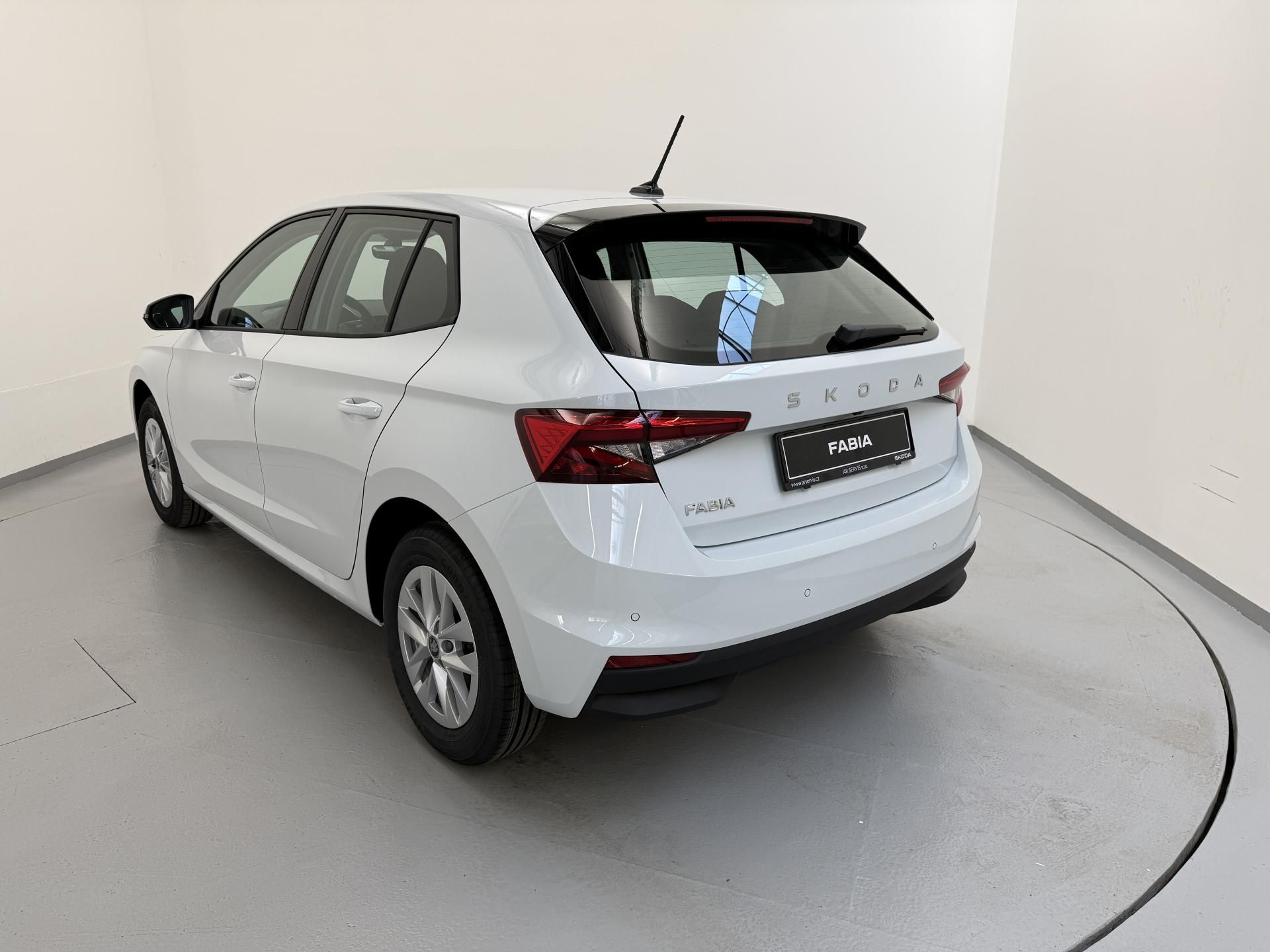 Škoda Fabia, 130 let 1,0 TSI 70 kW 5° man. - fotka 3