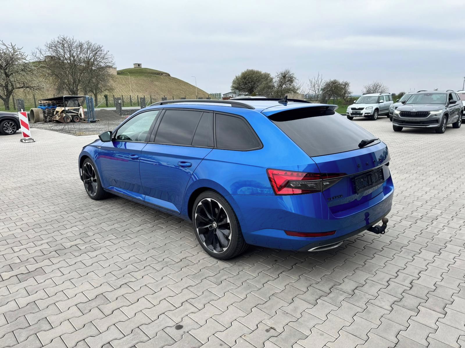 Škoda Superb, sportline, dsg, 147kw, tažné - fotka 5