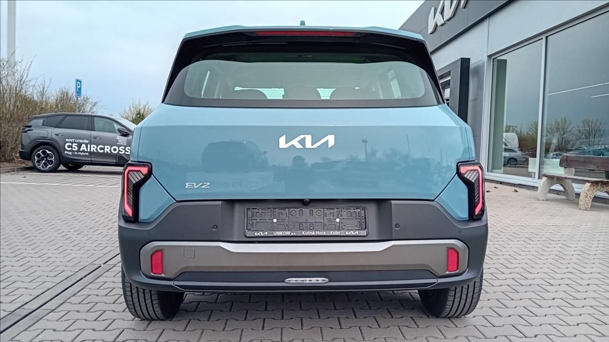 Kia EV3, EV2 5P 4x2 AIR 108 KW - fotka 5