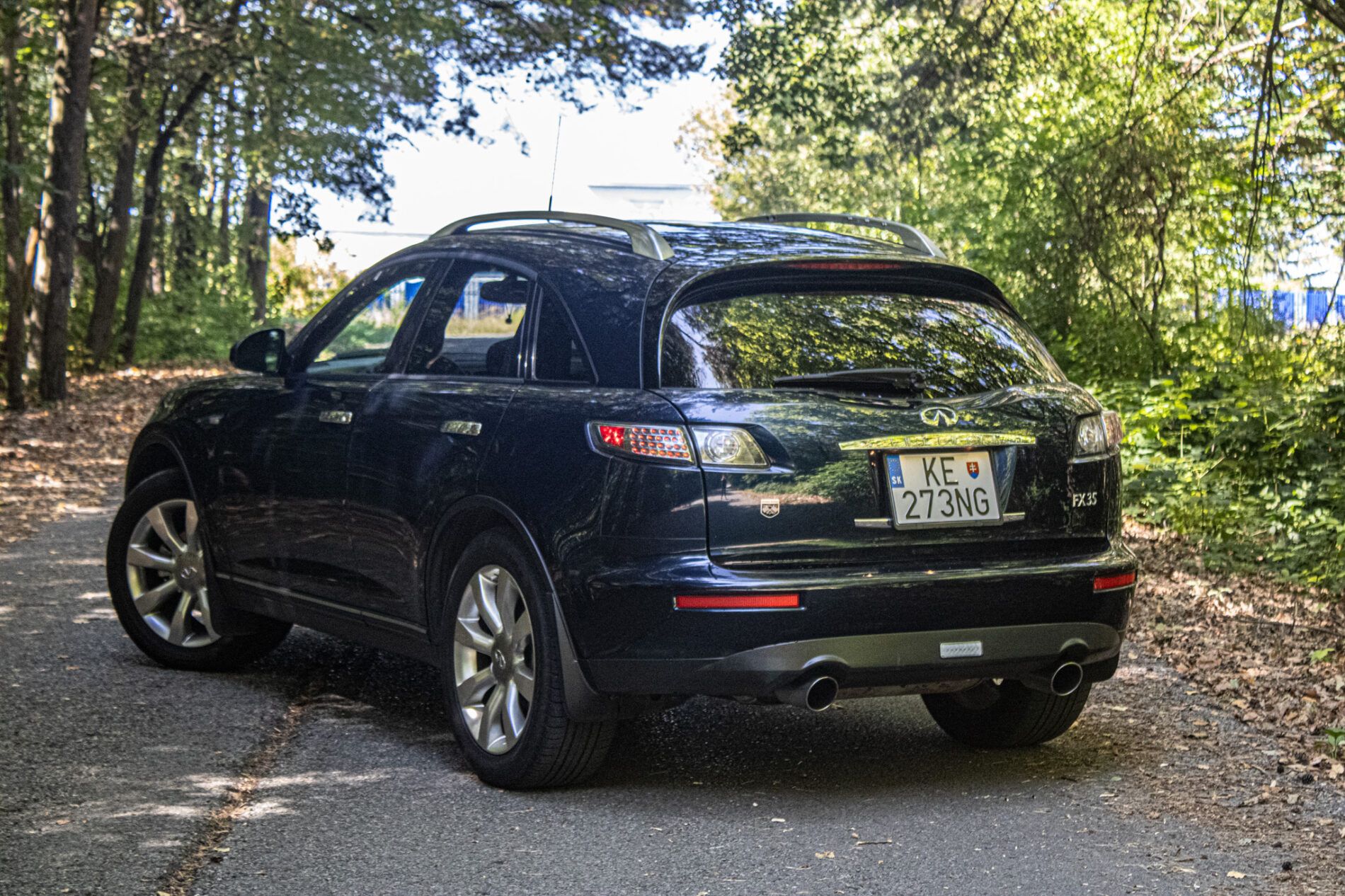Infiniti FX30 - fotka 6