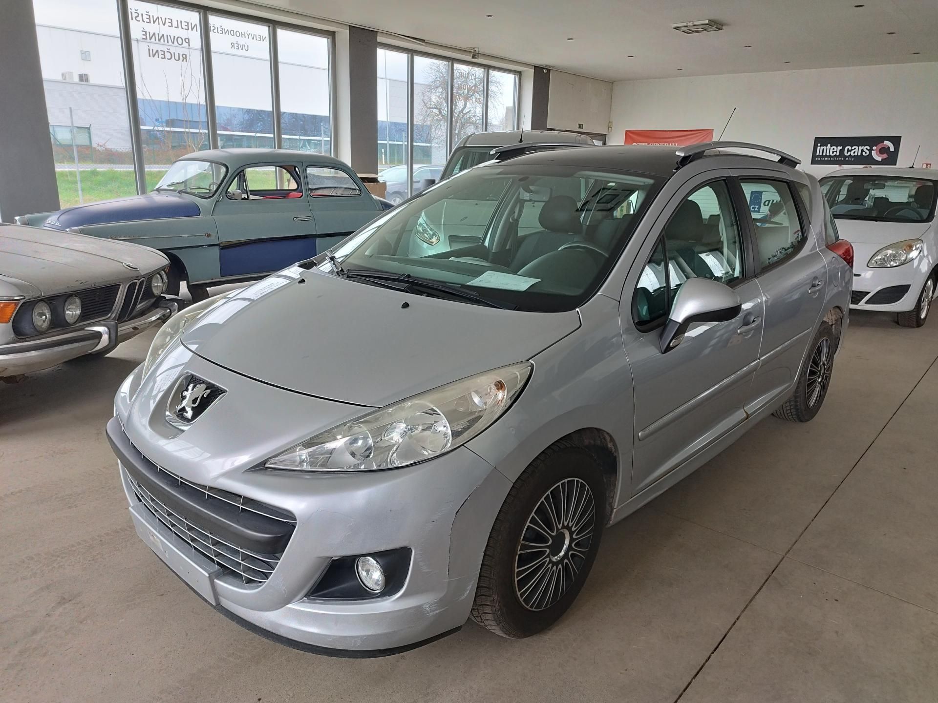 Peugeot 207, SW,1,4I,70KW,KLIMA,naj.115tkm - fotka 3