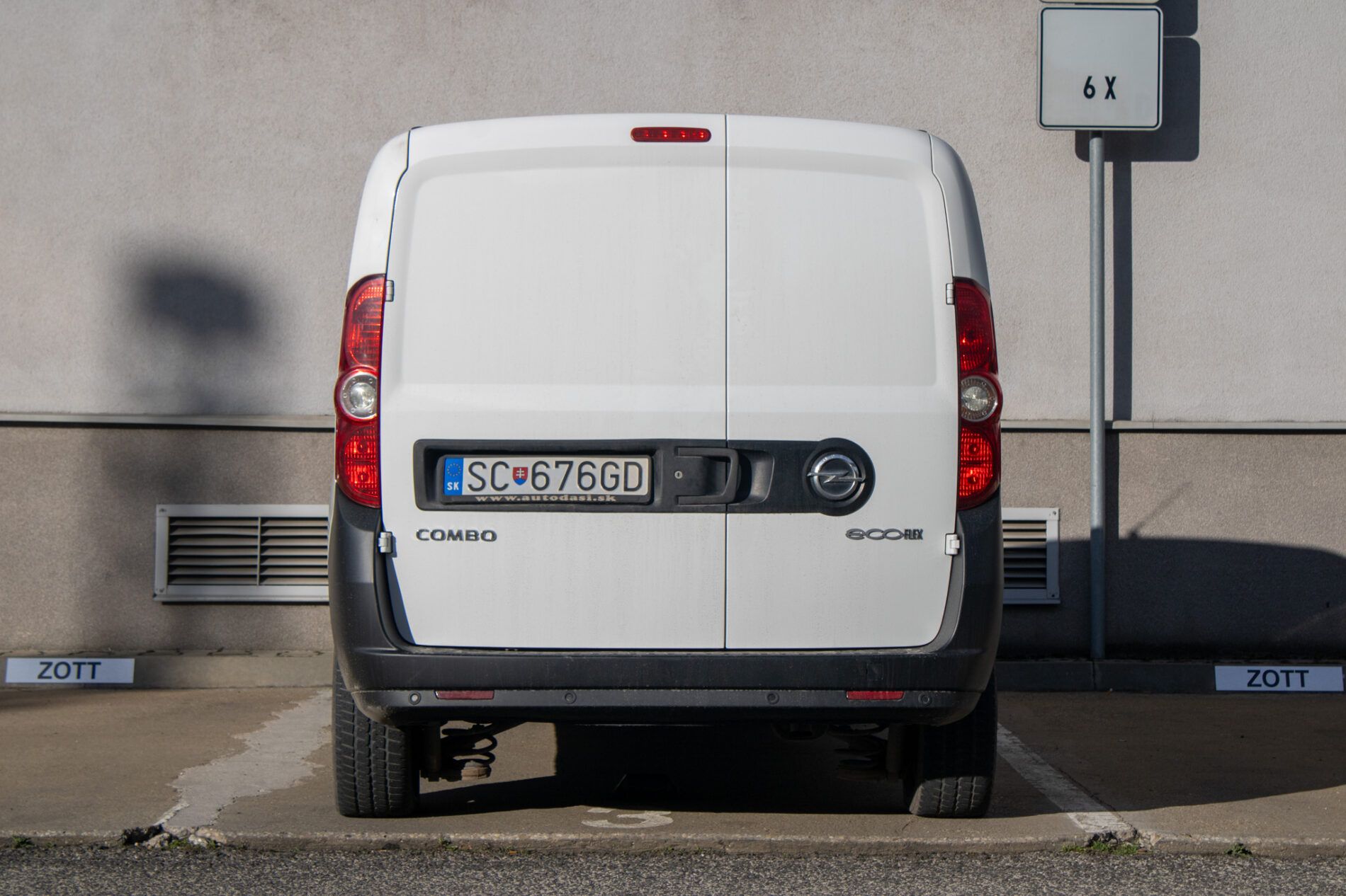 Opel Combo - fotka 6
