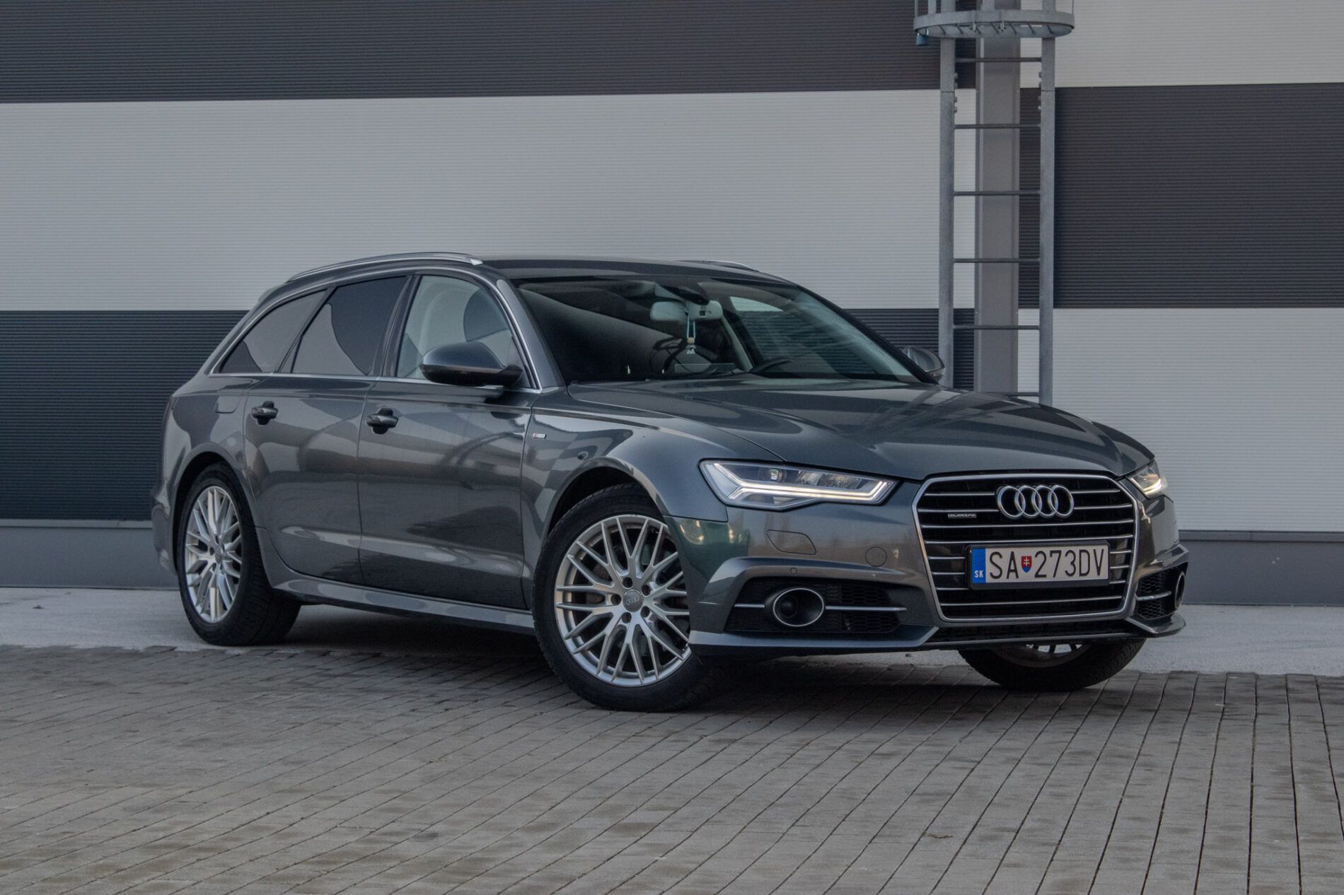 Audi A6 Avant - fotka 4