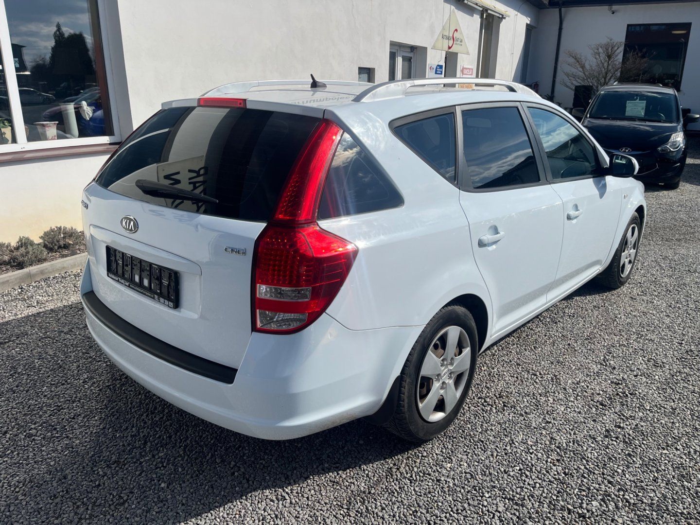Kia Cee´d, 1.6 CRDi - fotka 2