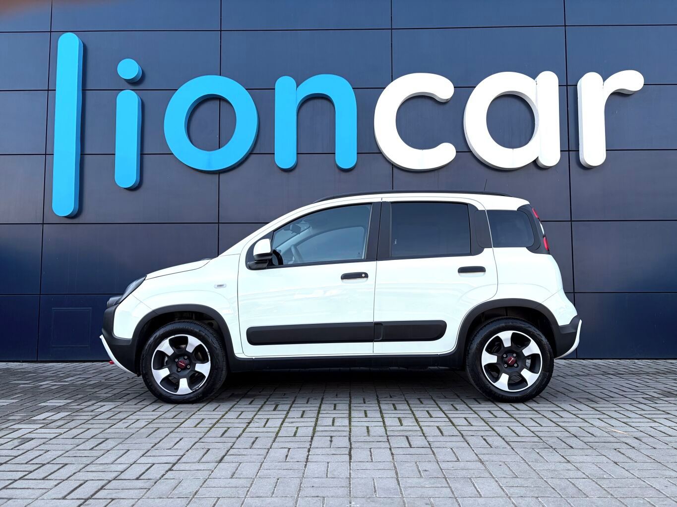 Fiat Panda, CROSS 1.0 HYBRID 70CV MAN6 - fotka 4