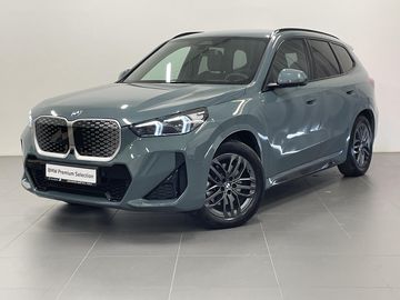 iX1 xDrive30