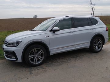 VW Tiguan Allspace R-line 4x4