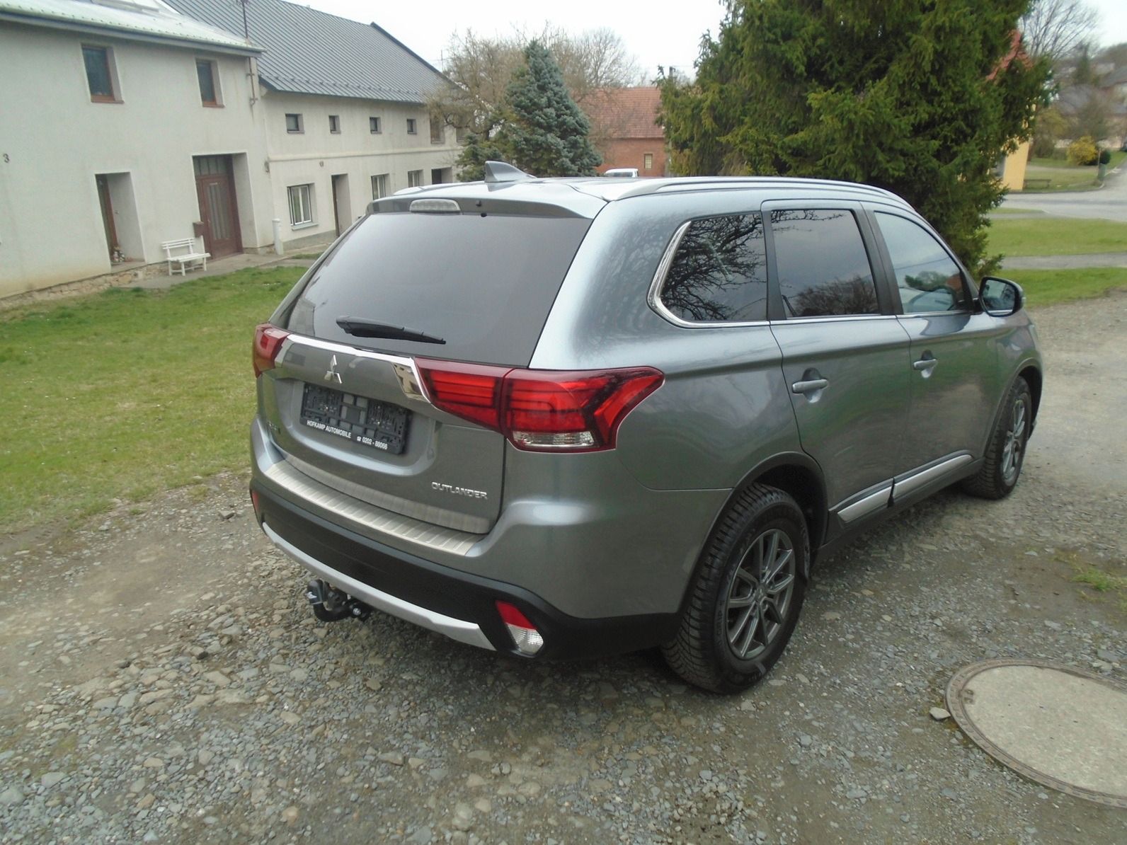 Mitsubishi Outlander, 2.2D.110kw,4x4autom.prevodovka - fotka 6