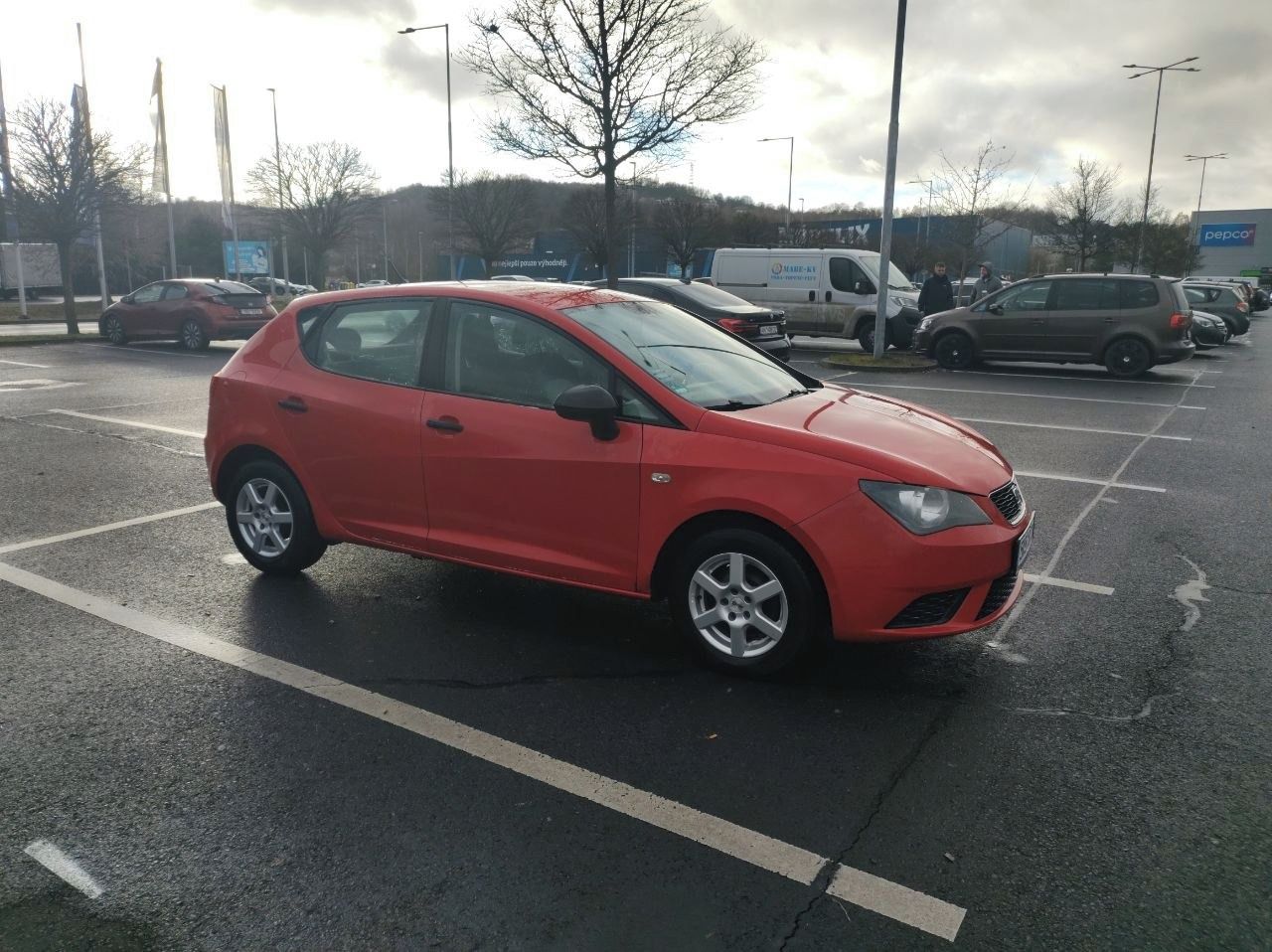Seat Ibiza, 1.4i, Dobrý stav - fotka 4