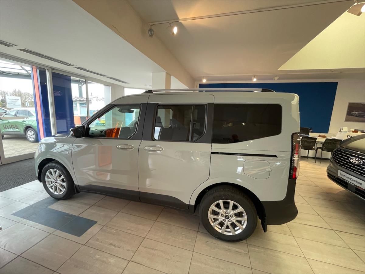 Ford Tourneo Courier, 1,0 EcoBoost  Titanium L1 - fotka 3