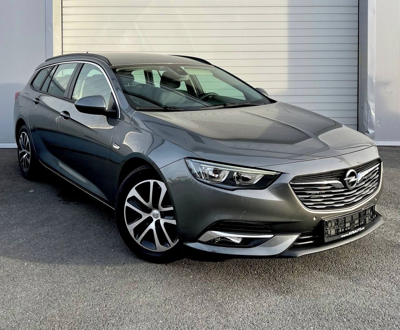 Opel Insignia, OPEL INSIGNIA 81 KW 2018 196TK