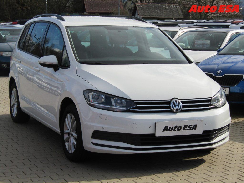 Volkswagen Touran, 1.6TDI,AC,výhřev sed