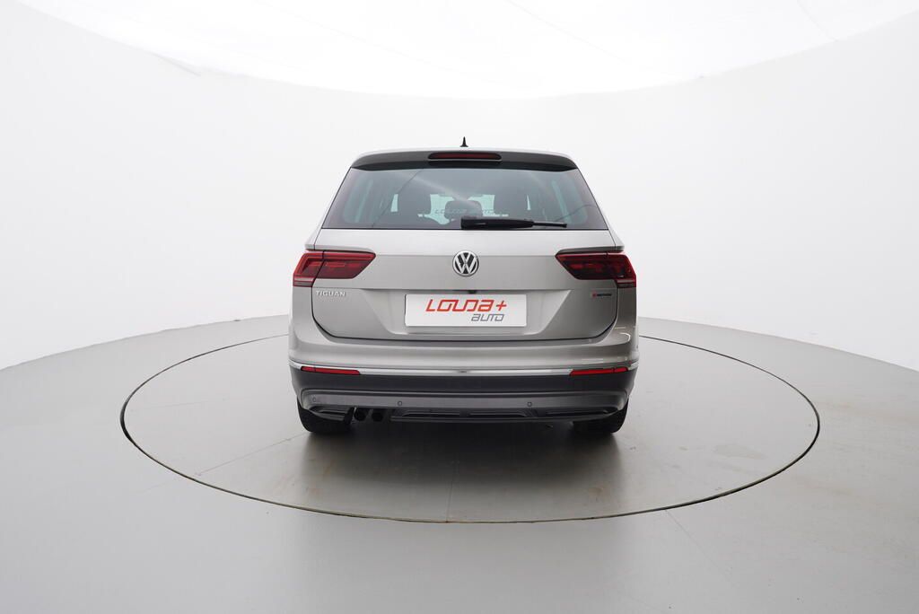 Volkswagen Tiguan, HIGHLINE 2.0 TDI 140 kW - fotka 5