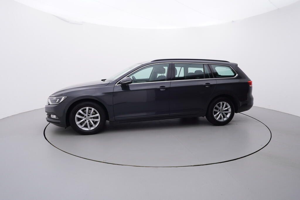 Volkswagen Passat Variant, COMFORTLINE 1.6 TDI 88 kW - fotka 2