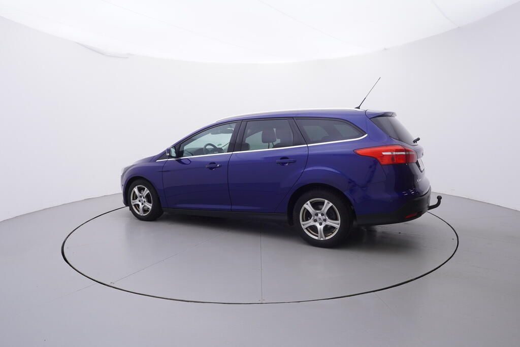 Ford Focus, Titanium 2.0 110 kW - fotka 3