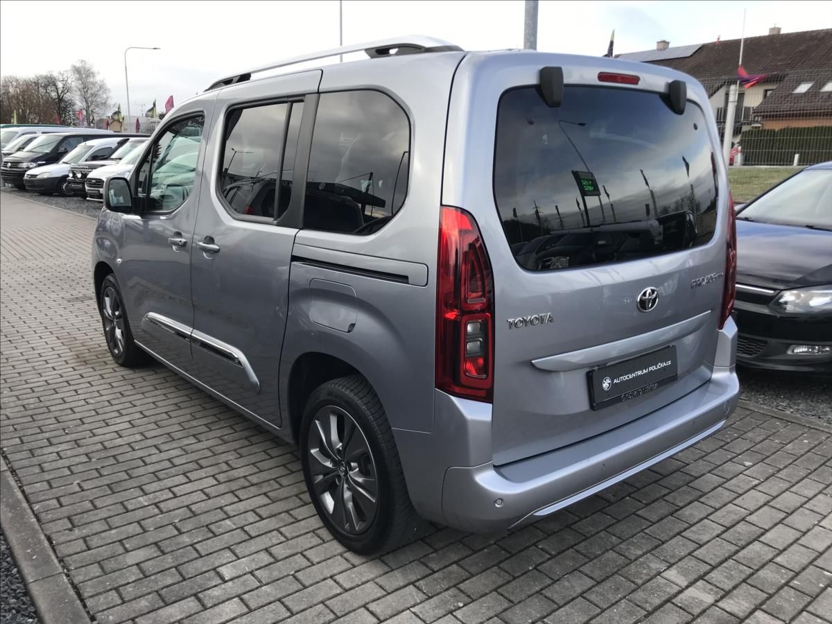 Toyota Proace City Verso, 1,5   Exclusive - fotka 4