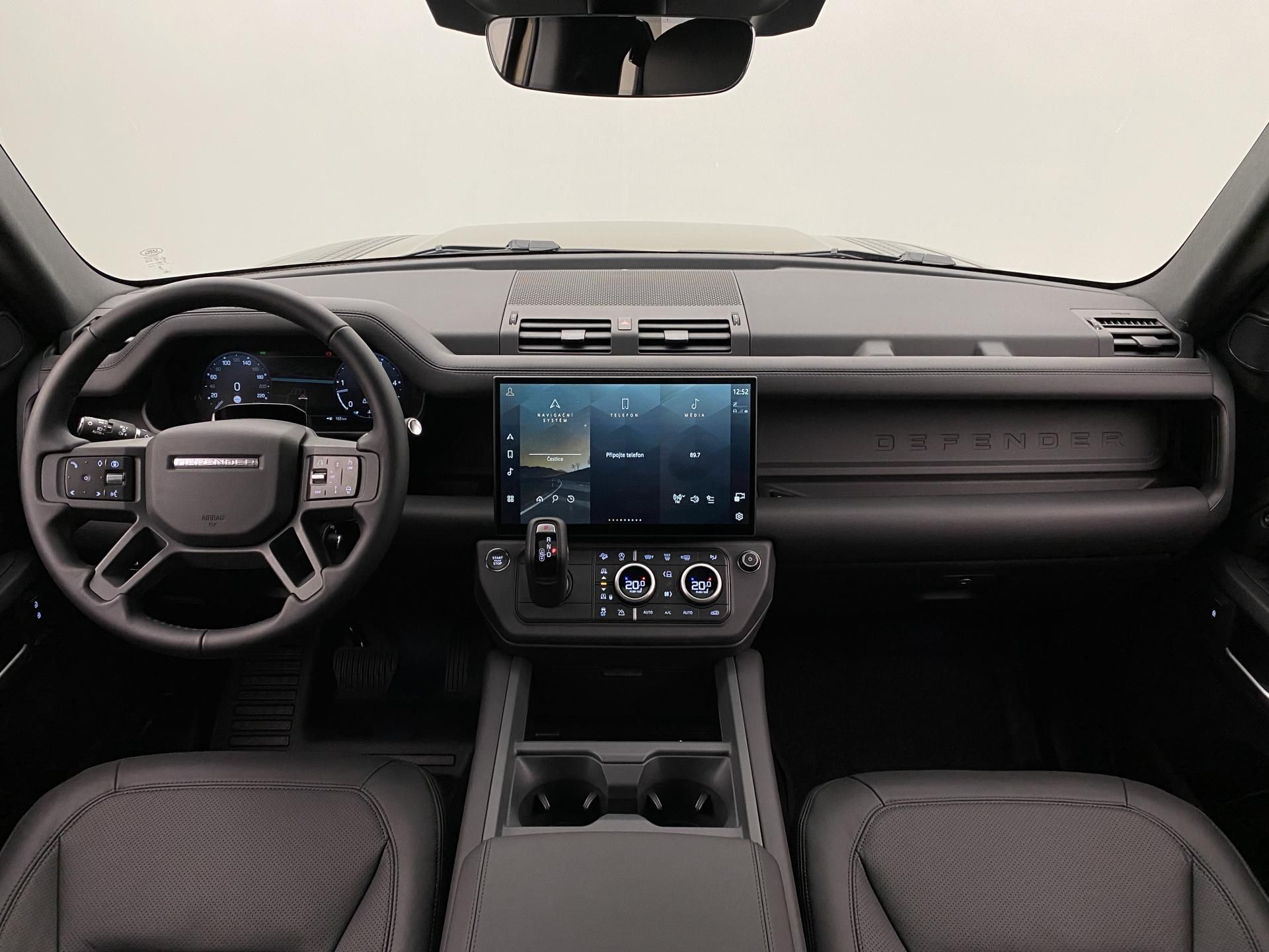 Land Rover Defender, 110 D350 X-Dynamic HSE - fotka 2