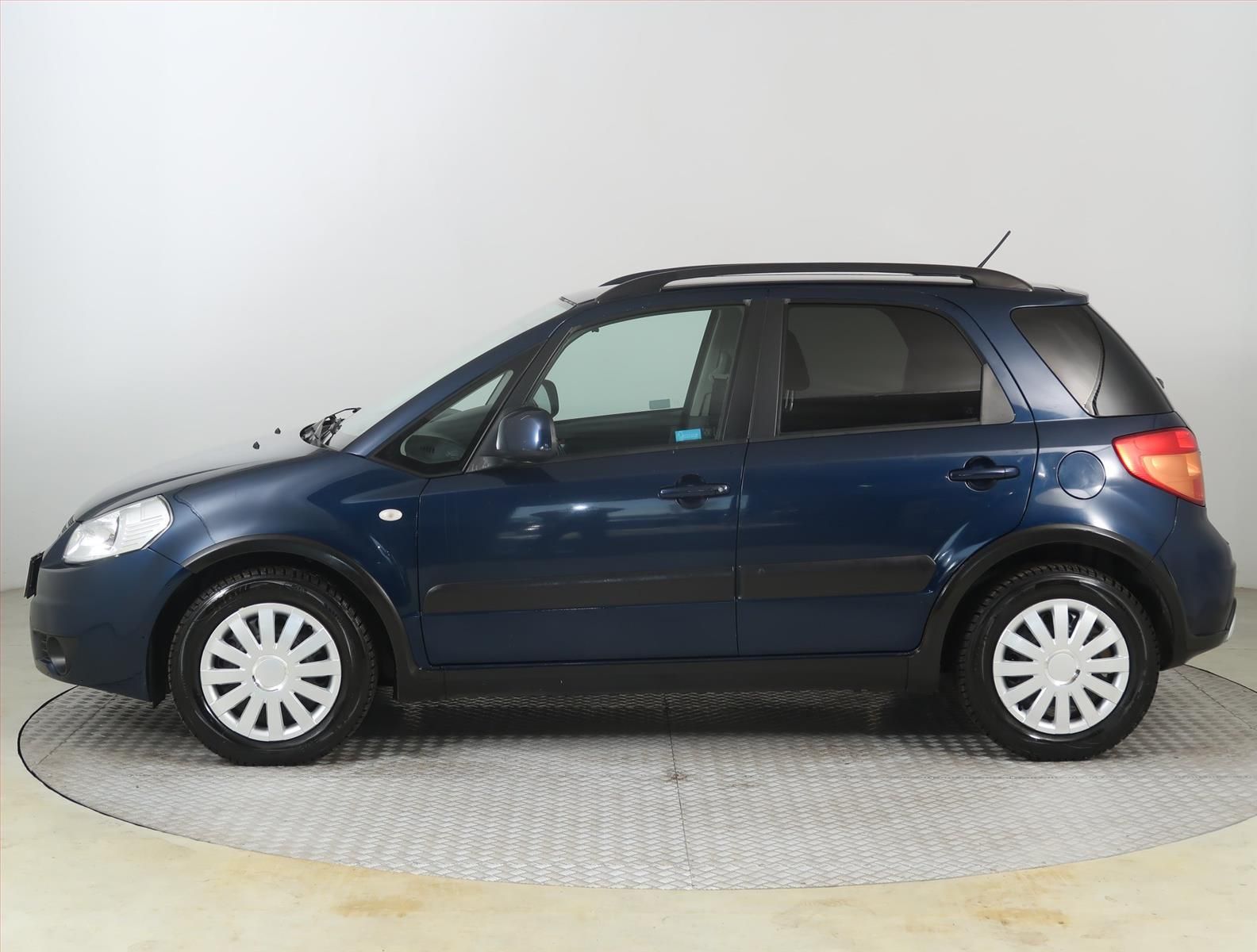 Suzuki SX4, 1.6 VVT, Klima, CZ doklady - fotka 3