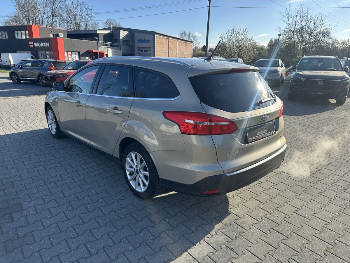 Ford Focus, 1,5 EcoBoost Titanium - fotka 5