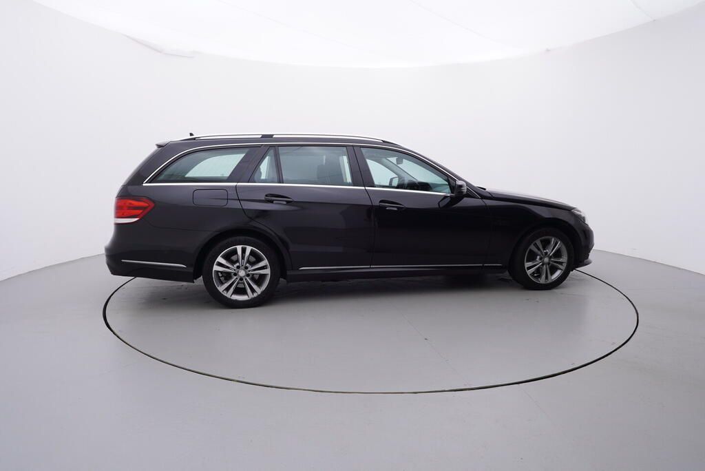 Mercedes-Benz Třídy E, 3.0 185 kW - fotka 6