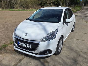 Peugeot 208 1.2 1majitel 63k7