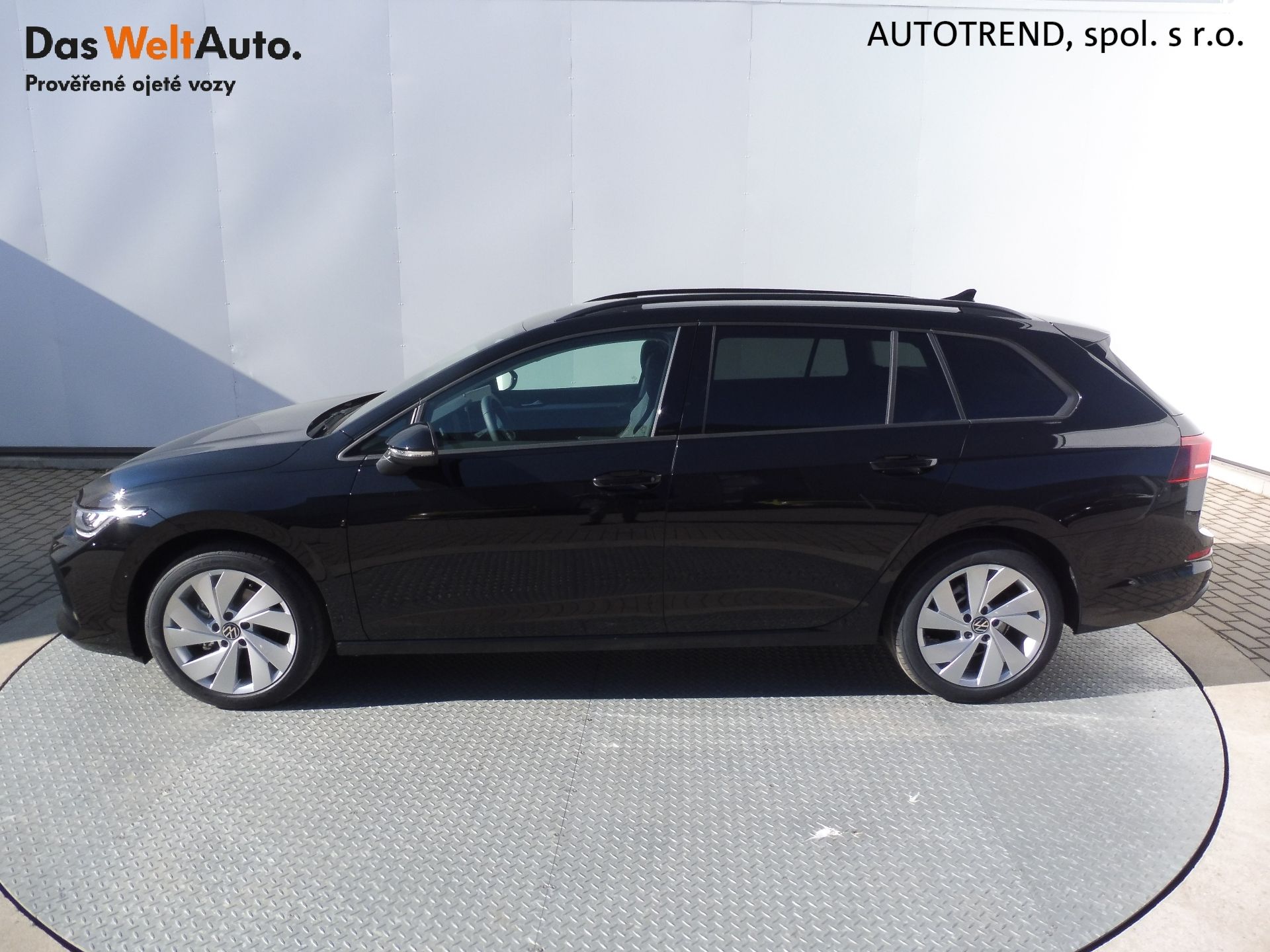Volkswagen Golf Variant, People 1,5 TSI 85kW - fotka 3