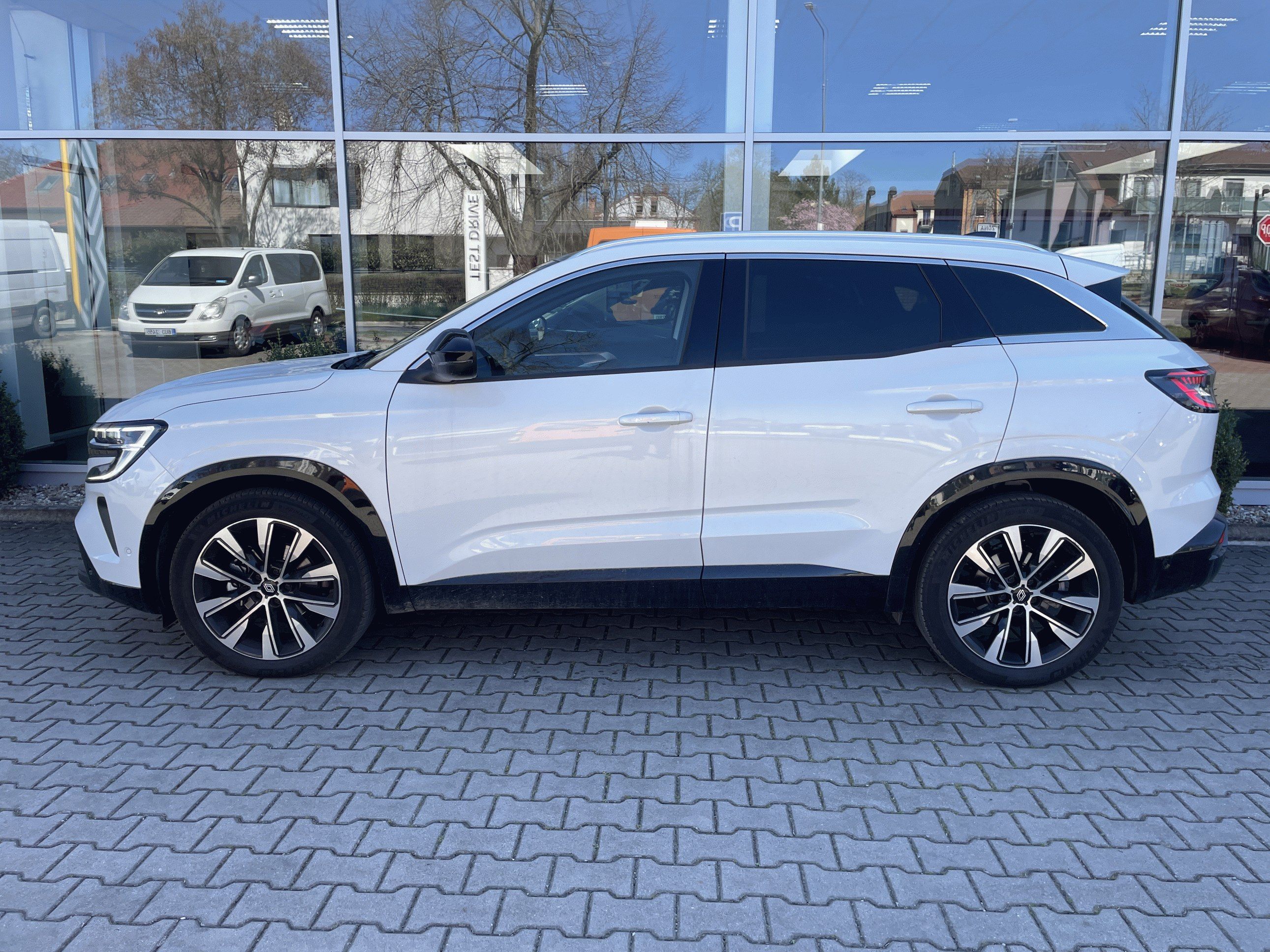 Renault Austral, mild hybrid 160 auto Techno - fotka 4