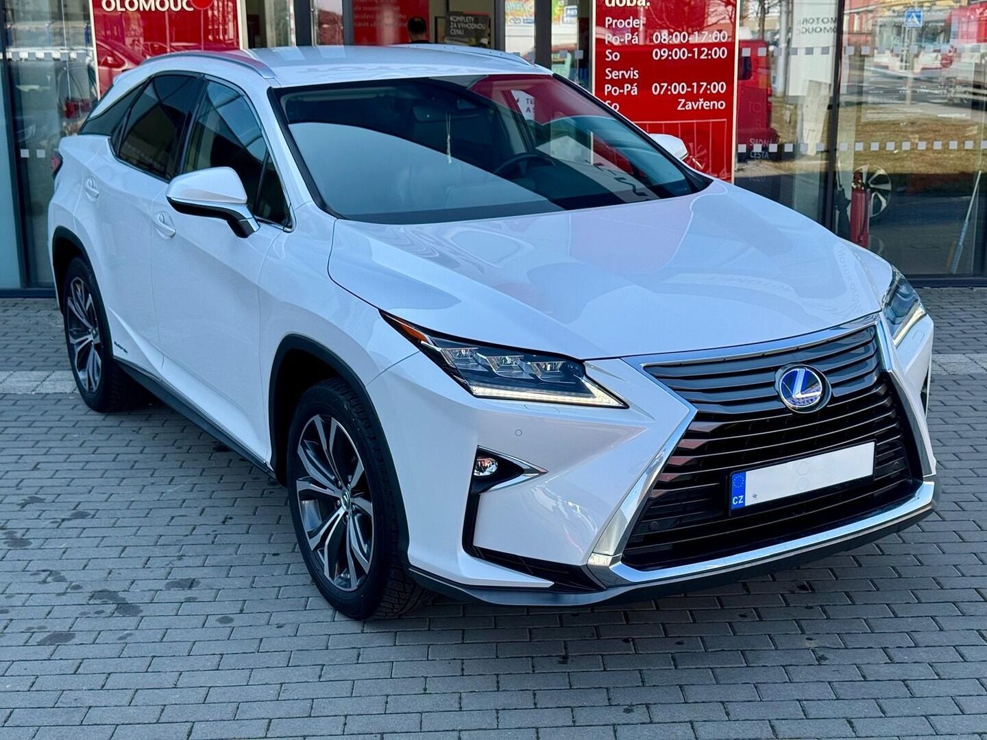 Lexus RX 450h, 4x4 E-FOUR - fotka 3