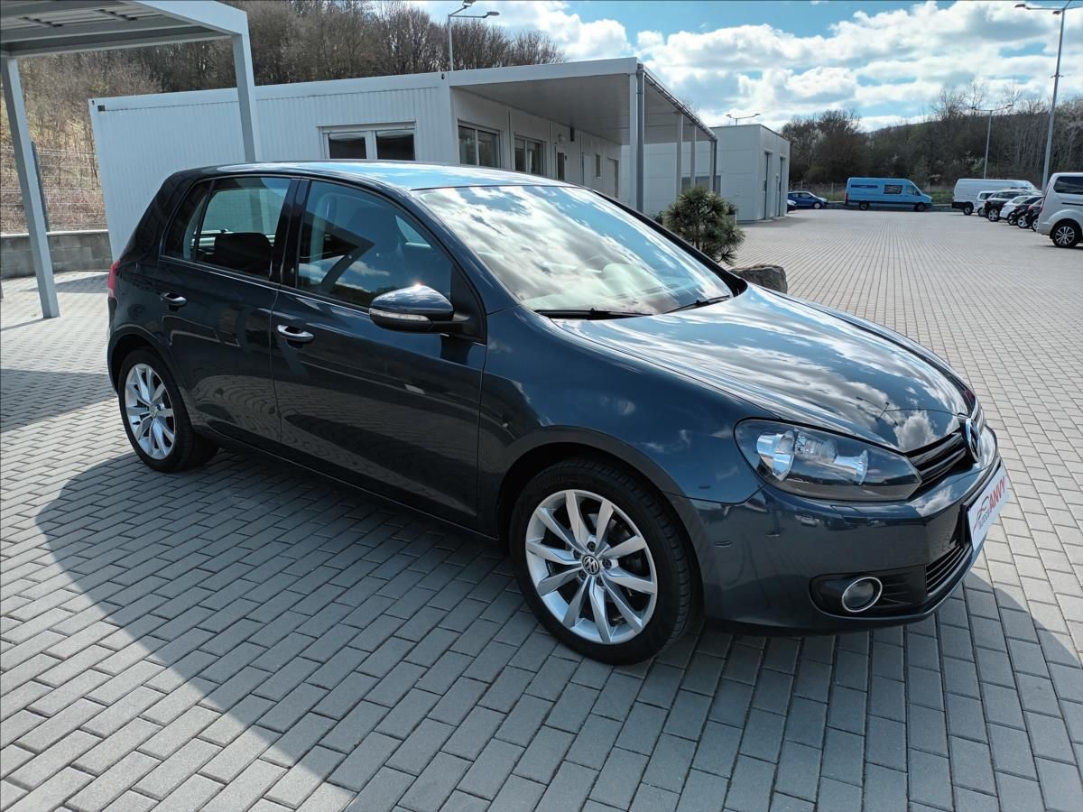 Volkswagen Golf, 1,4 16V,59KW,TREND,KLIMA,VÝHŘE - fotka 3