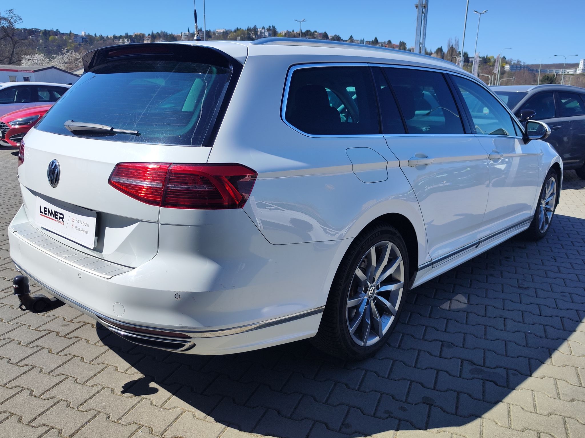 Volkswagen Passat, 2.0 TDi/110kW Highline DSG - fotka 5