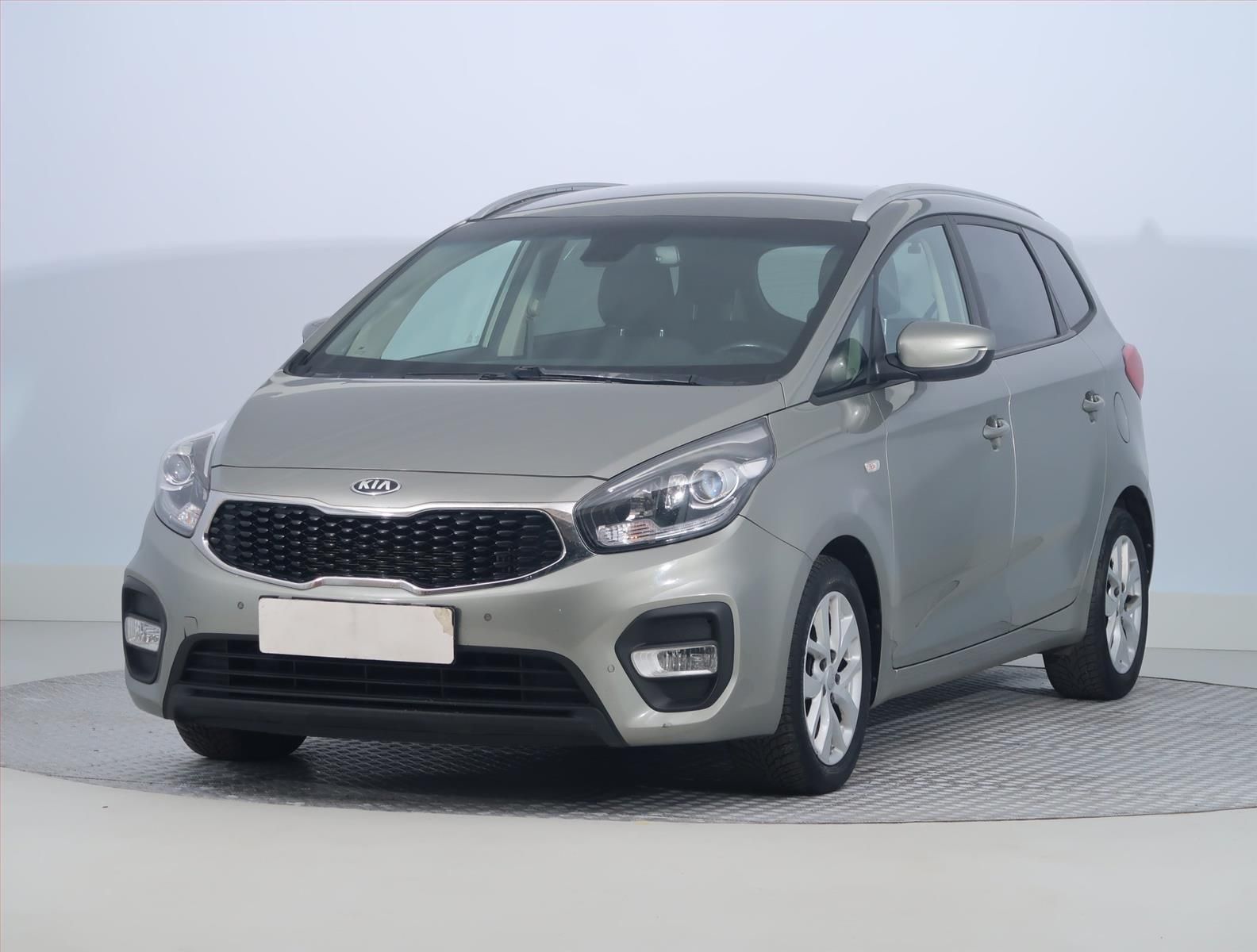 Kia Carens, 1.7 CRDi, Automat, Serv.kniha - fotka 2