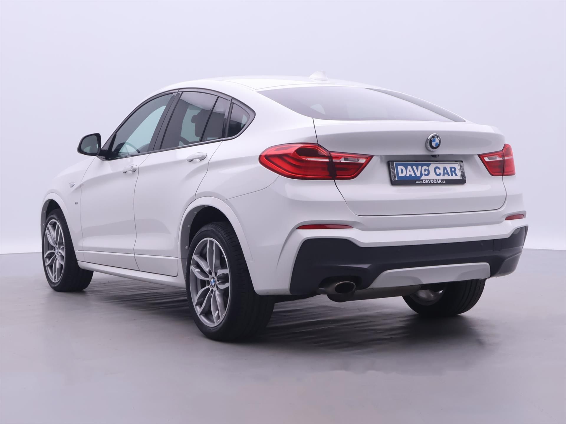 BMW X4, 2,0 20daxDrive 140kW DPH - fotka 5