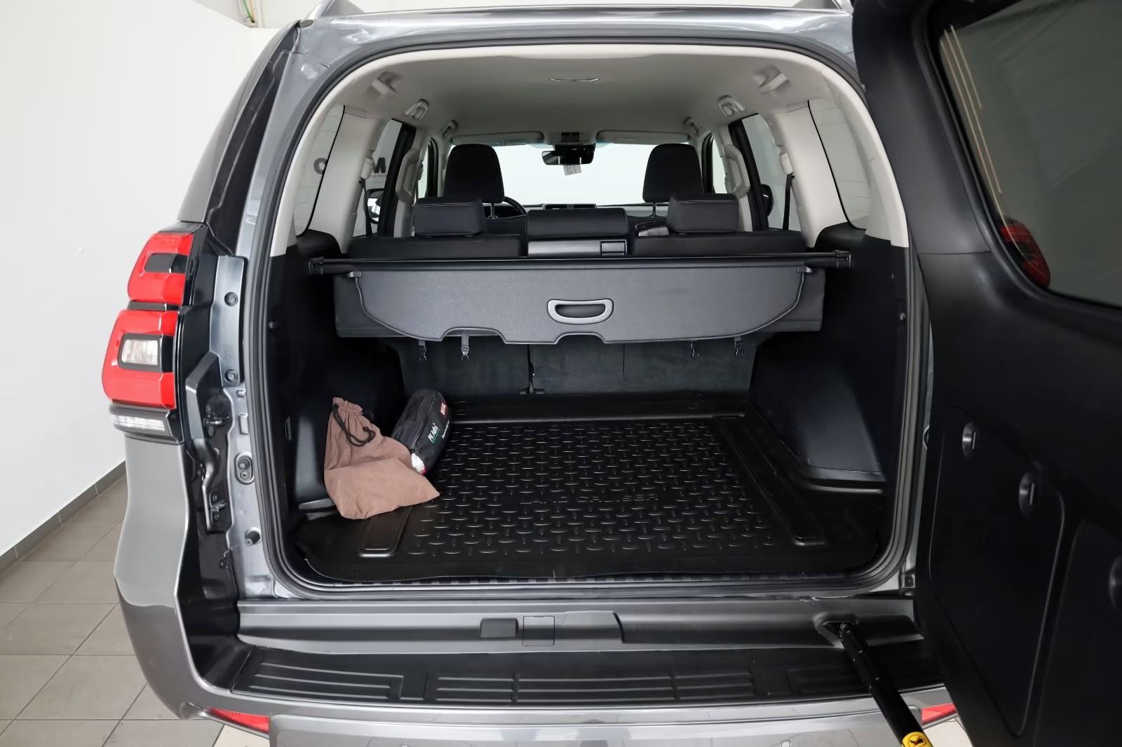 Toyota Land Cruiser, LAND CRUISER Comfort,Kamera - fotka 4