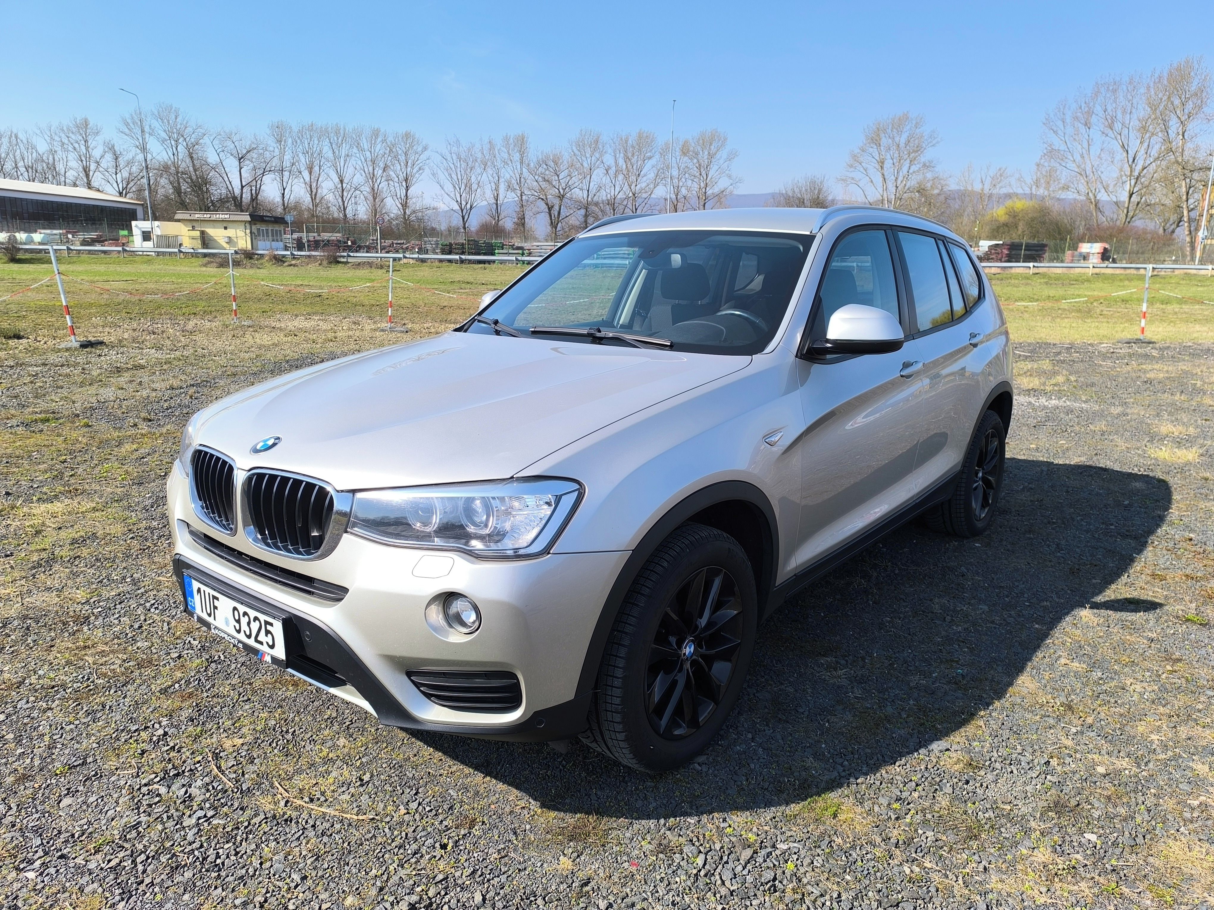 BMW X3, BMW X3 xDrive 2.0D 140kW - fotka 3