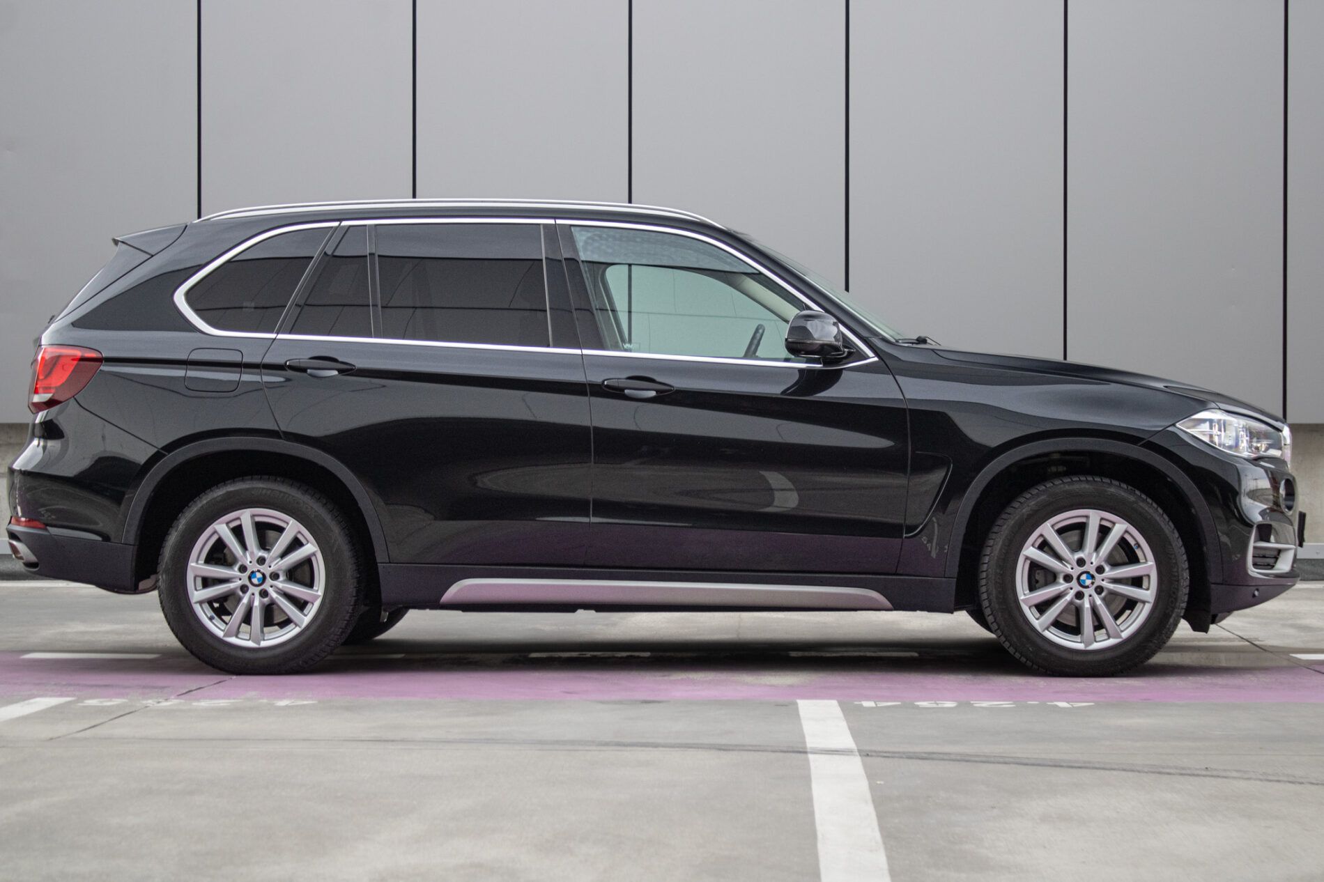 BMW X5 - fotka 4
