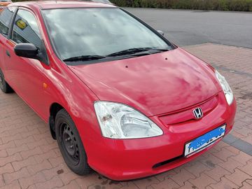 Honda Civic 1.4 66kw benzin