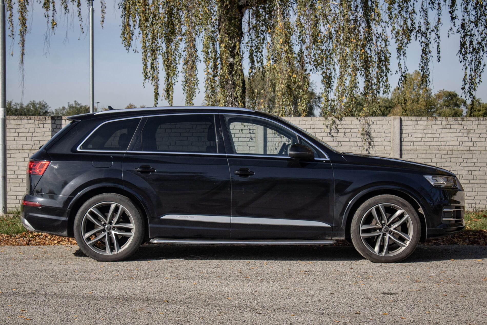 Audi Q7 - fotka 4