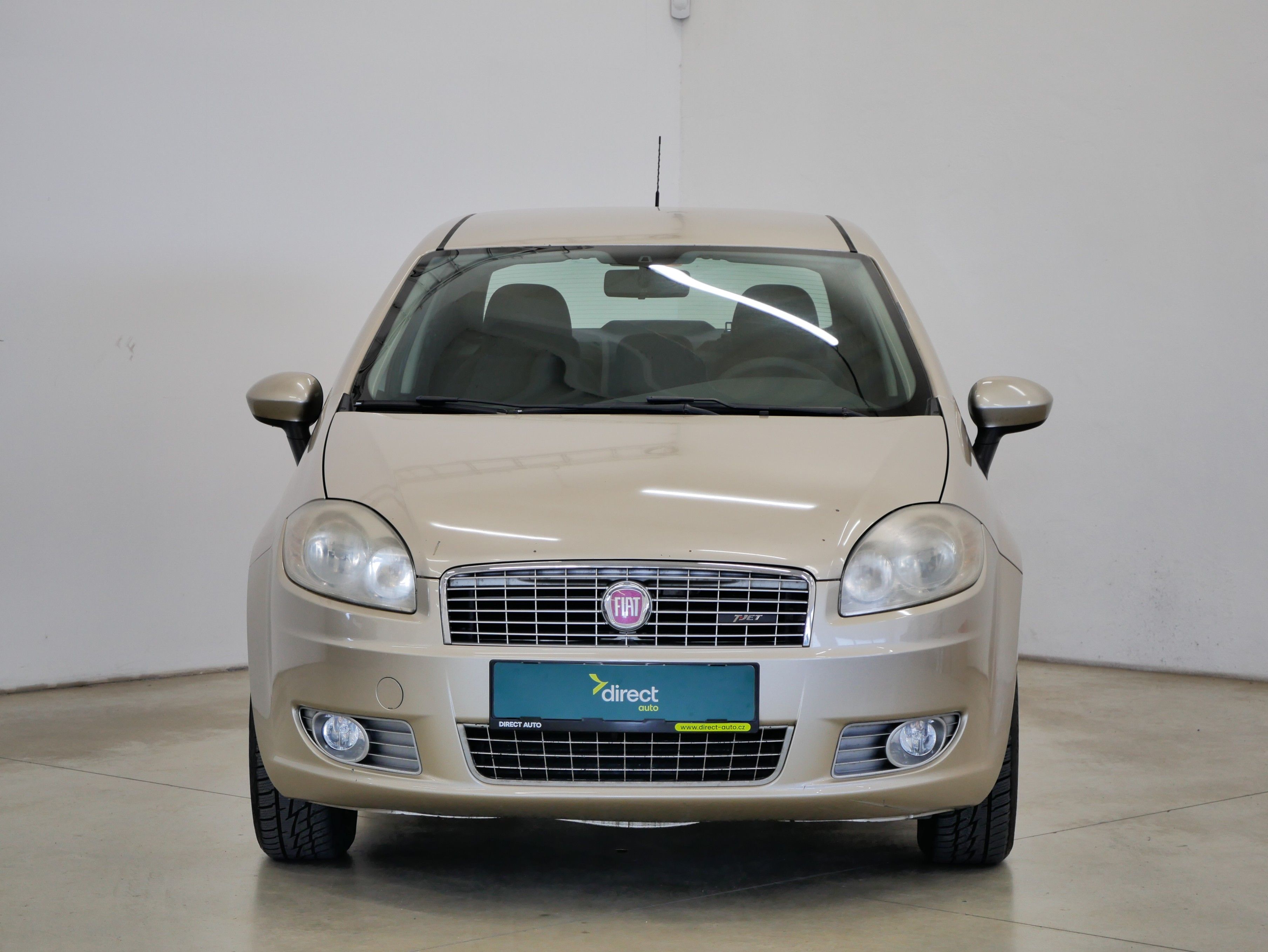 Fiat Linea, 1.4 T-Jet 88 kW Emotion - fotka 4