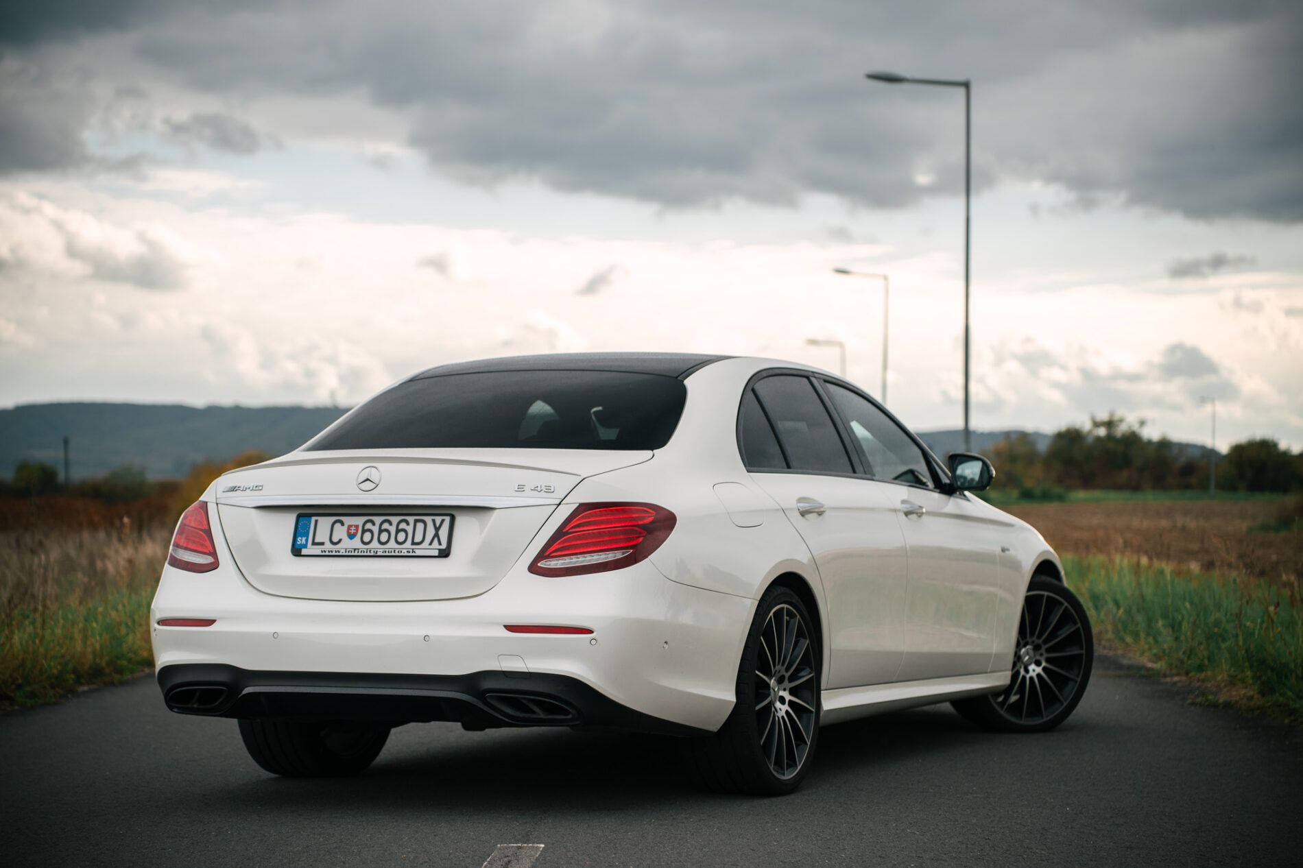 Mercedes-Benz, E trieda - fotka 5
