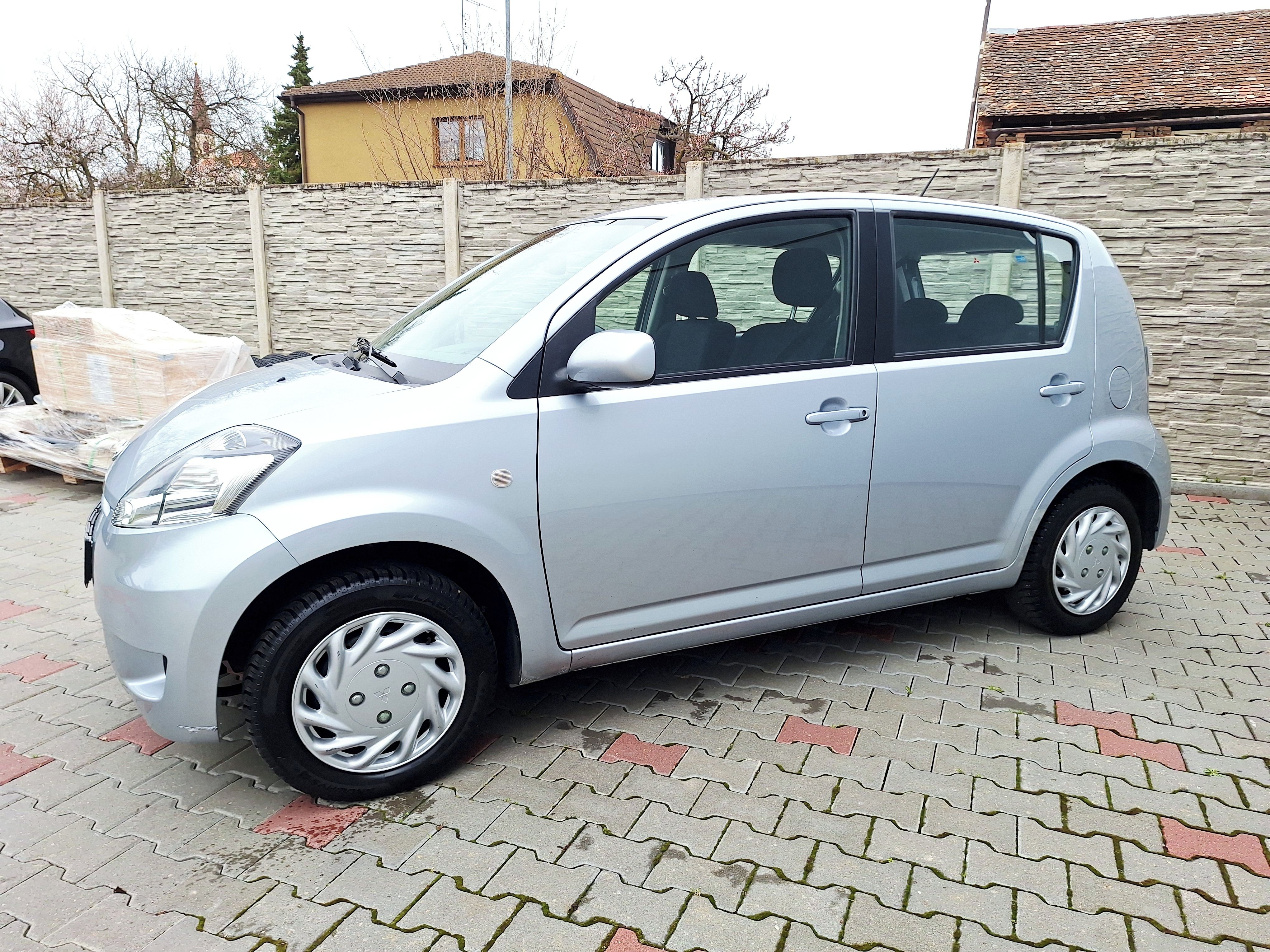 Daihatsu Sirion, 1,3i 67kW 4WD 67tis.km!!!