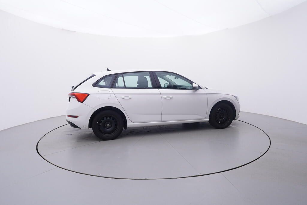 Škoda Scala, Ambition 1.0 TSI 70 kW - fotka 6