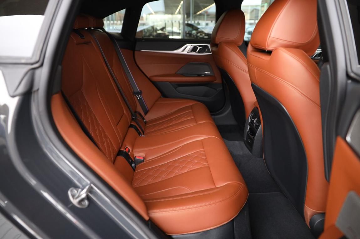 BMW Řada 4, M440i xDrive Gran Coupé - fotka 6