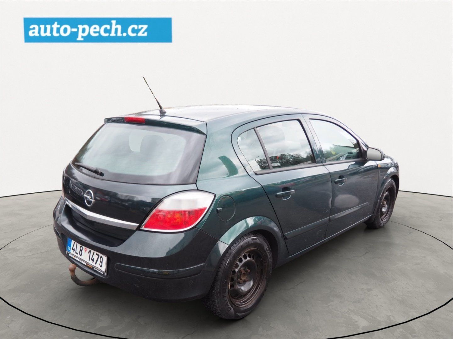 Opel Astra, 1.4i 66 kW, Tažné zařízení - fotka 4