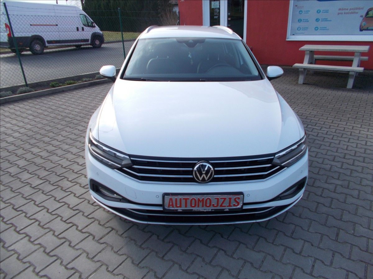 Volkswagen Passat, 2,0 TSI DSG 140 kW ČR 1.MAJITE - fotka 2