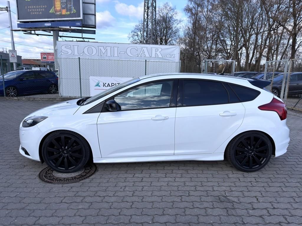 Ford Focus, ST 2.0 EB 184 kW nehavar. - fotka 3