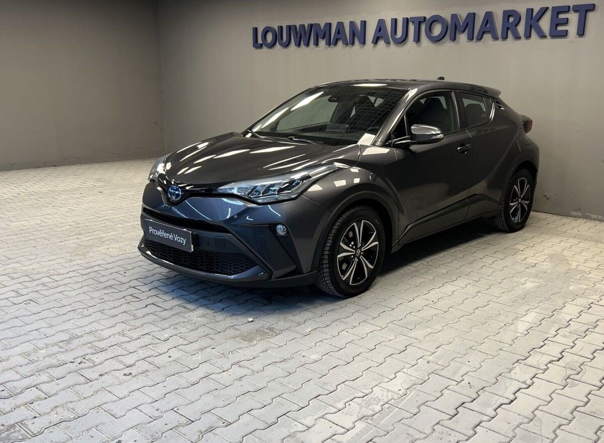 Toyota C-HR, STYLE
