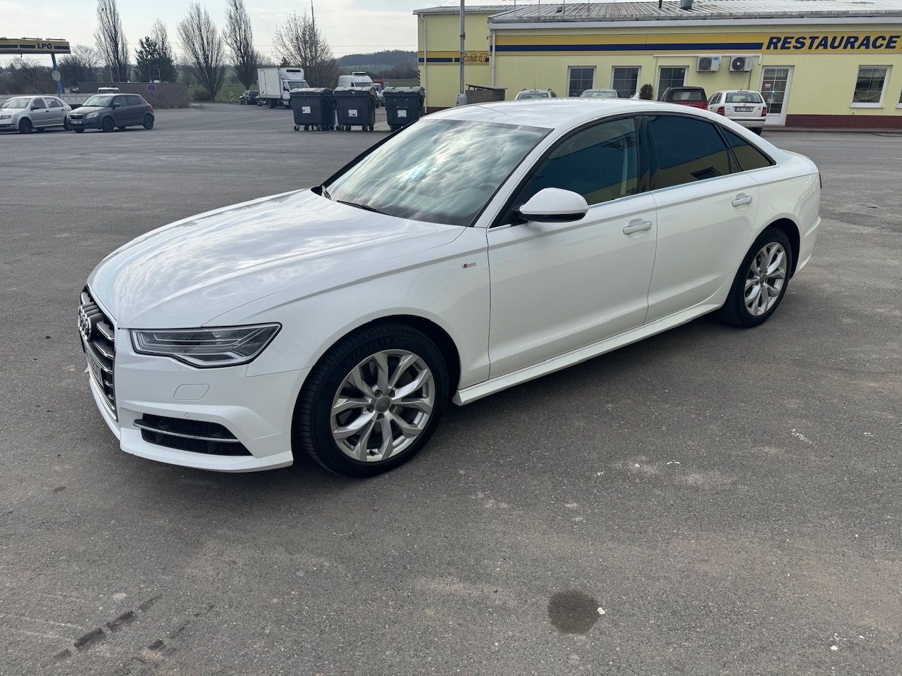 Audi A6 - fotka 3